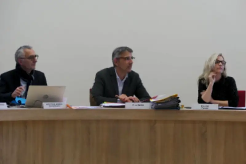 Trélissac : Débat budgétaire et indemnités des élus créent des tensions au Conseil municipal