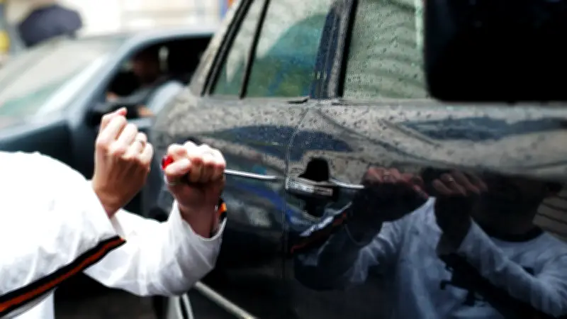 Trois mineurs arrêtés pour vol de caméras de recul au CHU de Montpellier