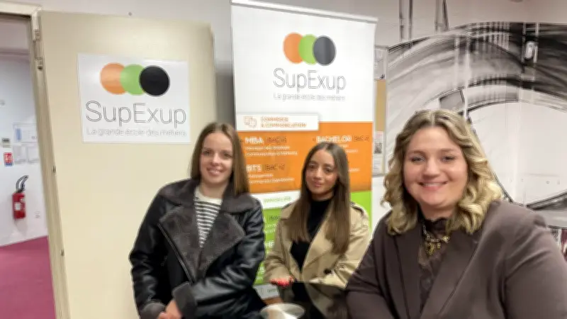 Trois étudiantes biterroises organisent un vernissage caritatif pour les enfants handicapés