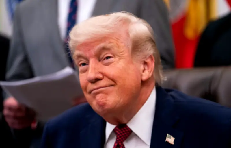 Trump autorise la recherche sur les psychédéliques pour traiter le stress post-traumatique