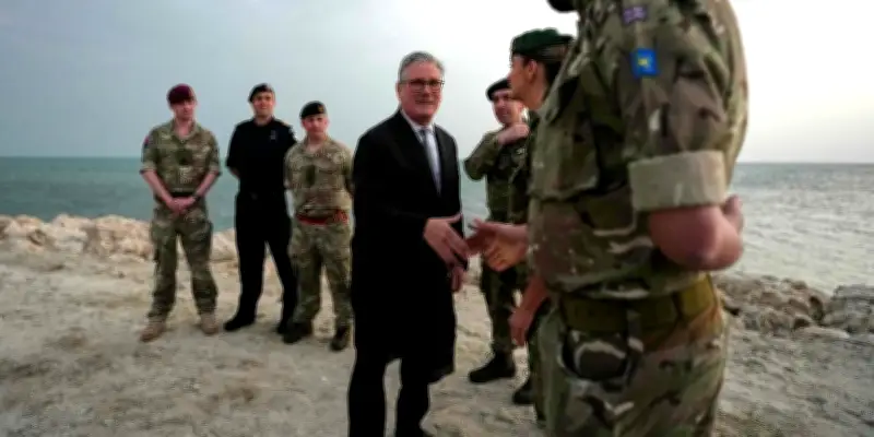 Trump et Starmer unis pour un plan fonctionnel visant à débloquer le détroit d'Ormuz