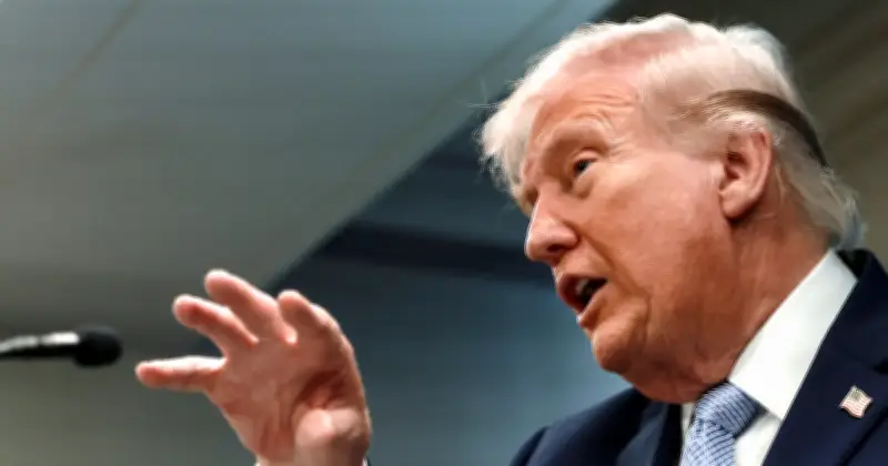 Trump menace d'anéantir l'Iran, Téhéran rejette le cessez-le-feu et Israël frappe