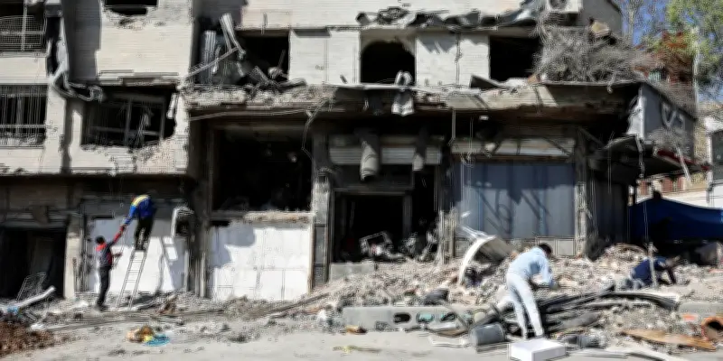 Trump menace de détruire des infrastructures civiles iraniennes au Moyen-Orient