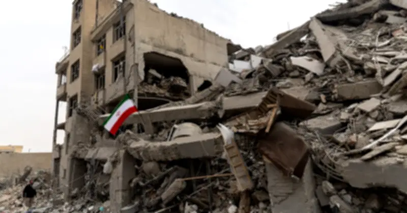 Trump menace l'Iran de frappes dévastatrices, ciblant infrastructures civiles et santé