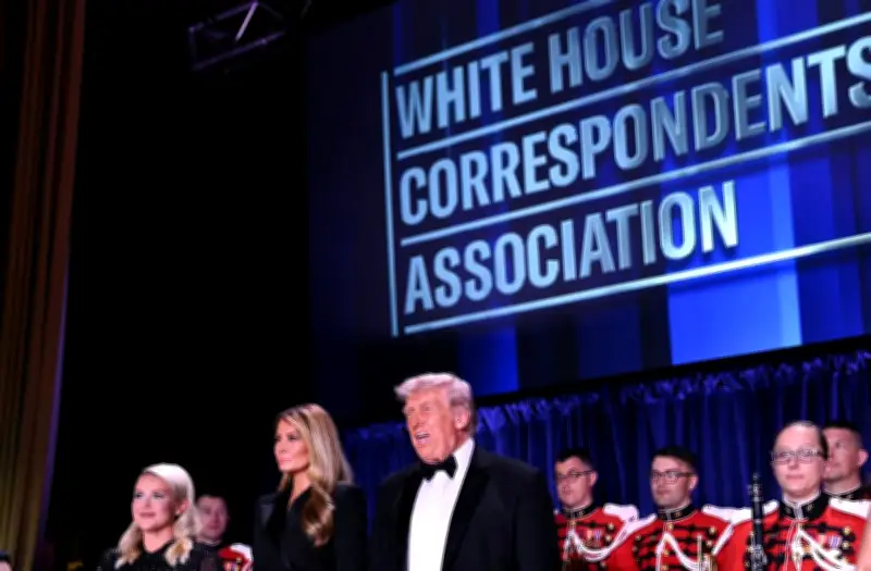 Trump évacué d'un dîner après des tirs à Washington