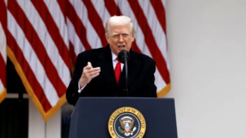 Trump veut suspendre l'immigration des pays du tiers-monde après fusillade