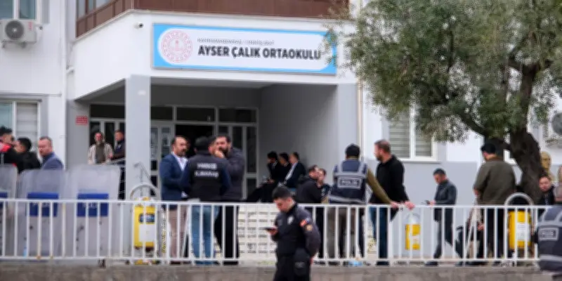 Turquie : 83 mandats d'arrêt pour apologie en ligne des fusillades scolaires