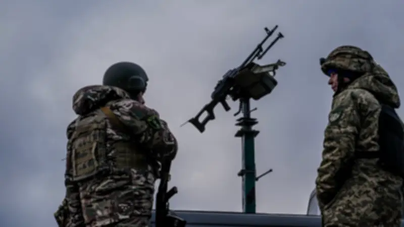 Ukraine : l'armée française dément l'envoi de 2 000 soldats