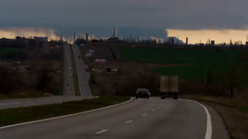 Ukraine : plus grande attaque de drones russe avant des pourparlers