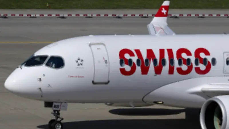Un ado de 13 ans débarqué d'un avion pour une toux, la famille traumatisée