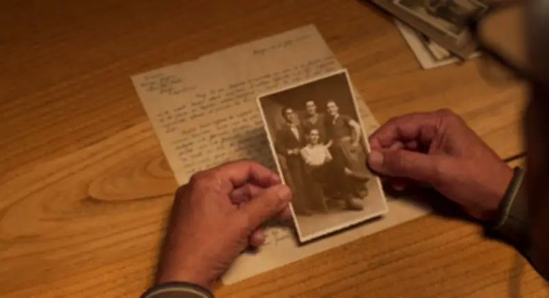 Un documentaire révèle l'incroyable enquête sur les cendres cachées des victimes du nazisme à Prague