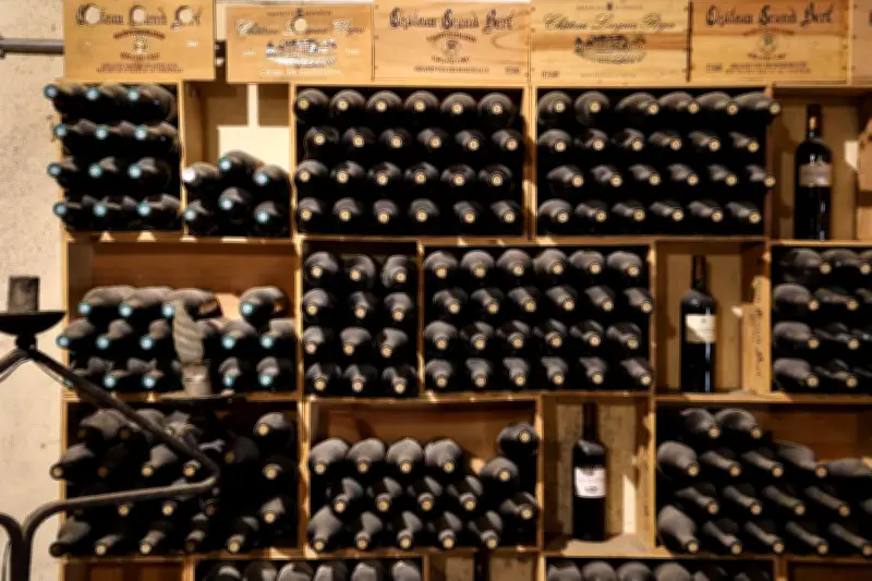 Un employé de caviste avoue le vol de bouteilles pour 200 000 euros de préjudice