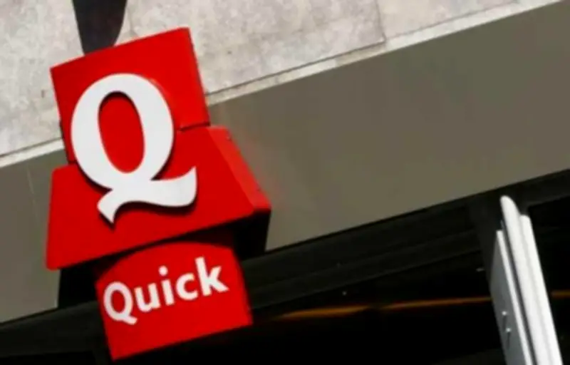 Un enfant de 3 ans chute de 3 mètres dans un Quick à Rosny-sous-Bois