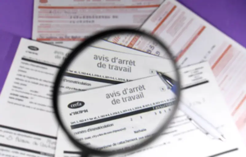 Un faux médecin en ligne arrêté à Nantes pour 44 000 arrêts maladie frauduleux