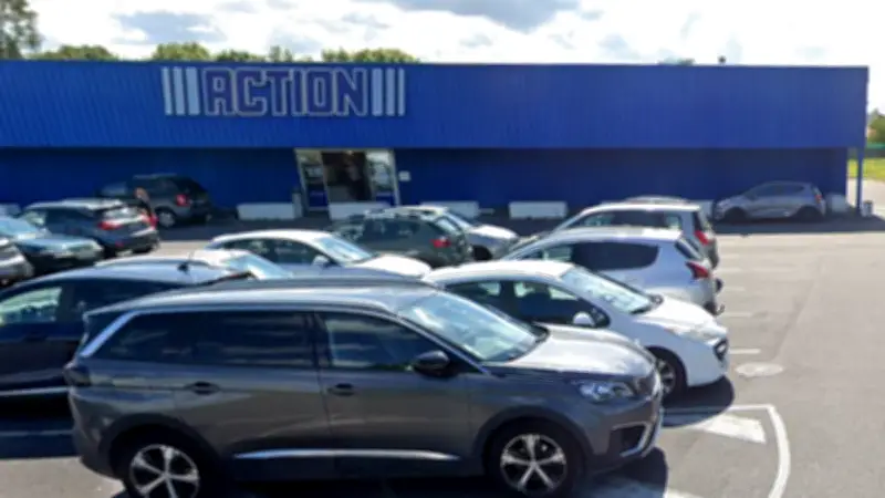 Un SDF embauché en CDI par Action après avoir déposé son CV devant le magasin