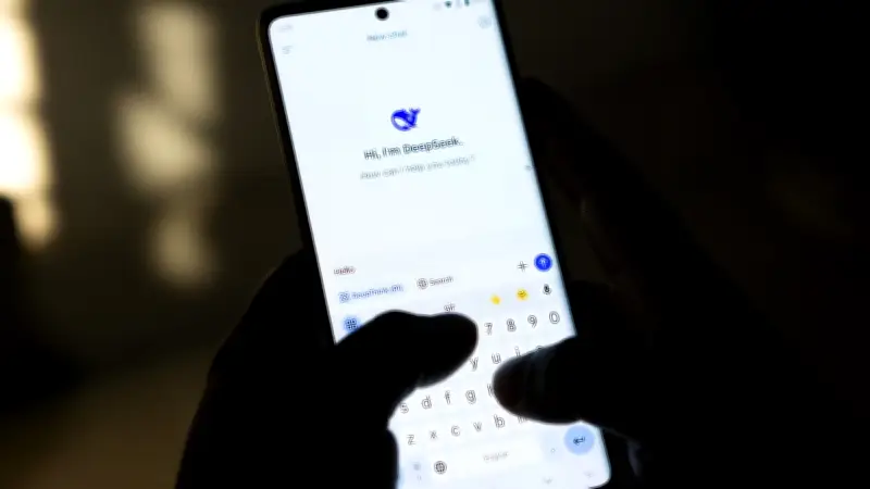 Un septuagénaire chinois trompé par une IA manque de divorcer