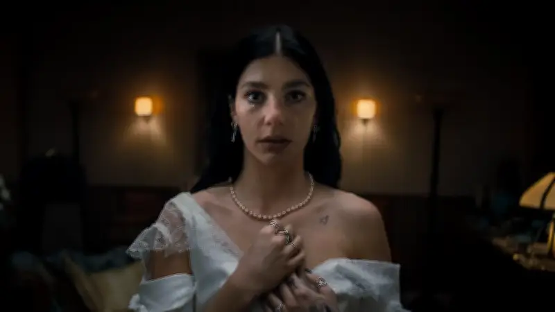 Un très mauvais pressentiment : la série horrifique qui secoue Netflix