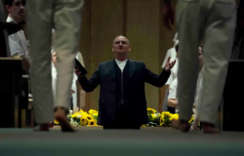 Unchosen sur Netflix : plongée glaçante dans les rouages d'une secte