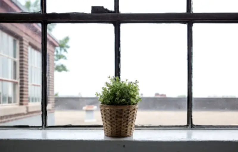 Une mère anglaise sommée de démolir son extension de maison pour préjudice visuel