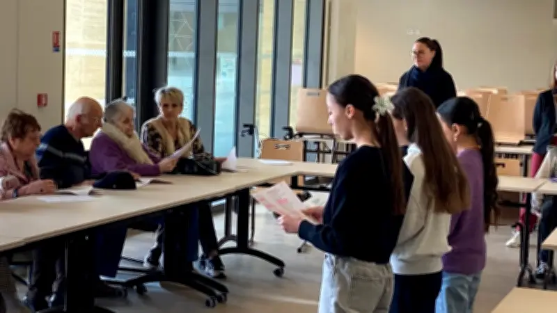 Une rencontre intergénérationnelle enrichissante au collège de Maraussan