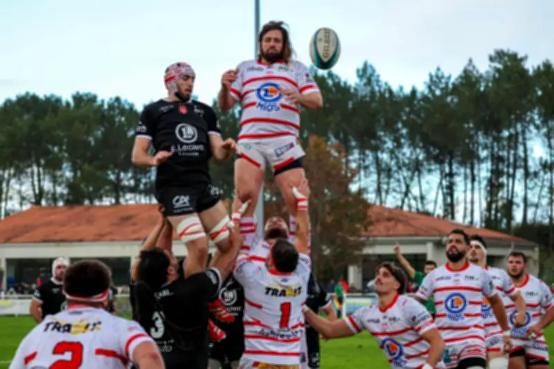 US Salles domine Genève et file en quarts de finale (39-13)