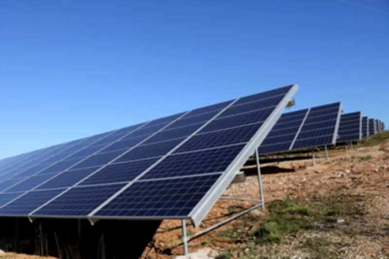 Valbonne : centrale solaire, mémoire harki et subventions au cœur du conseil municipal