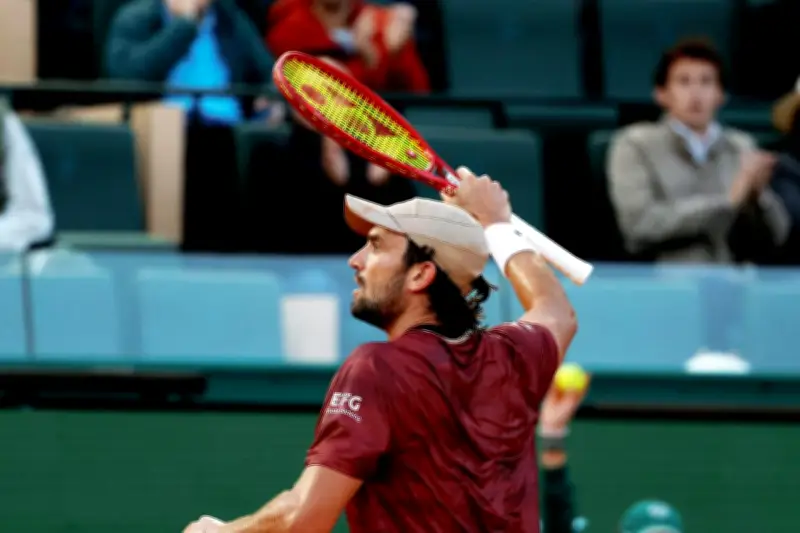 Valentin Vacherot entre dans l'histoire en éliminant Hurkacz à Monte-Carlo