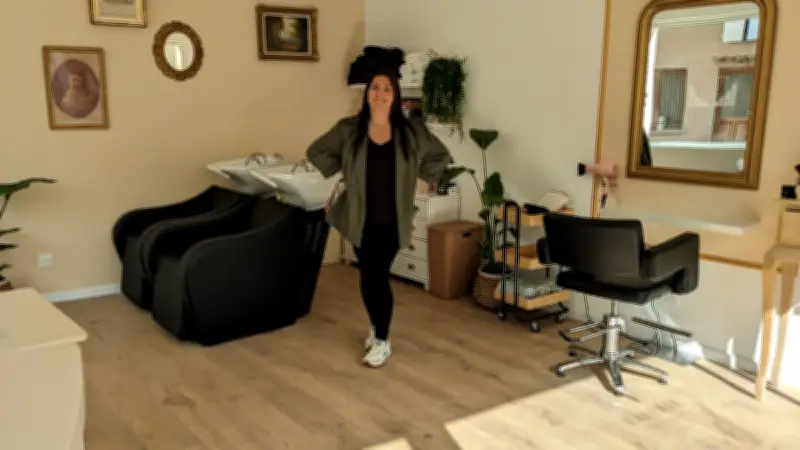 Valoria : un nouveau studio de coiffure et bien-être à Caux