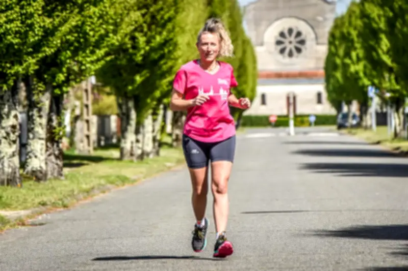 Valérie Duverger, infirmière landaise, relève le défi du Marathon des Sables pour prouver sa force