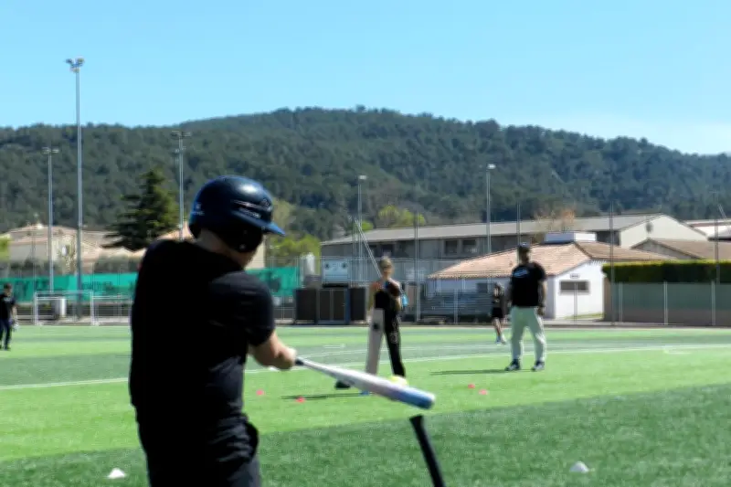 Var en Sport : des collégiens découvrent parkour et arts martiaux à Saint-Zacharie
