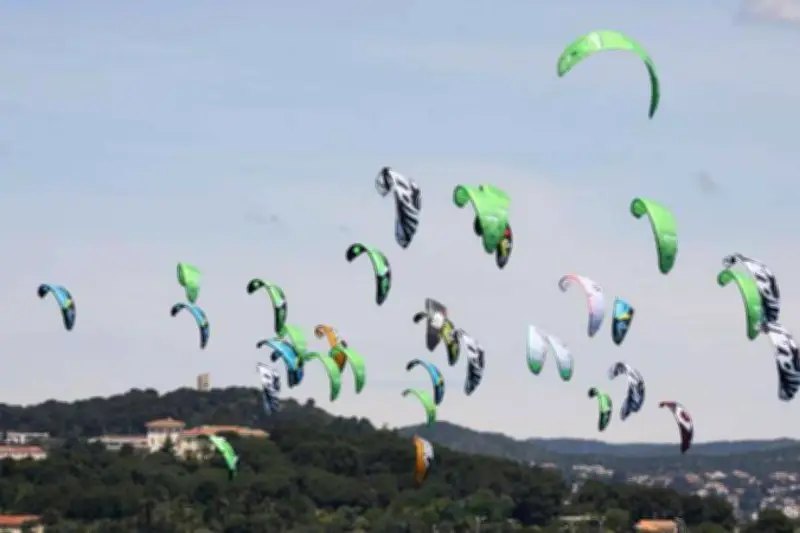 Var : un dimanche chaud mais nuageux avec des températures dignes de juin