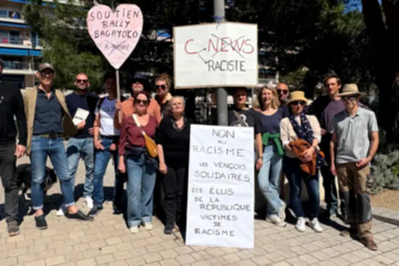 Vence : un rassemblement contre le racisme dénonce les discours haineux visant des élus