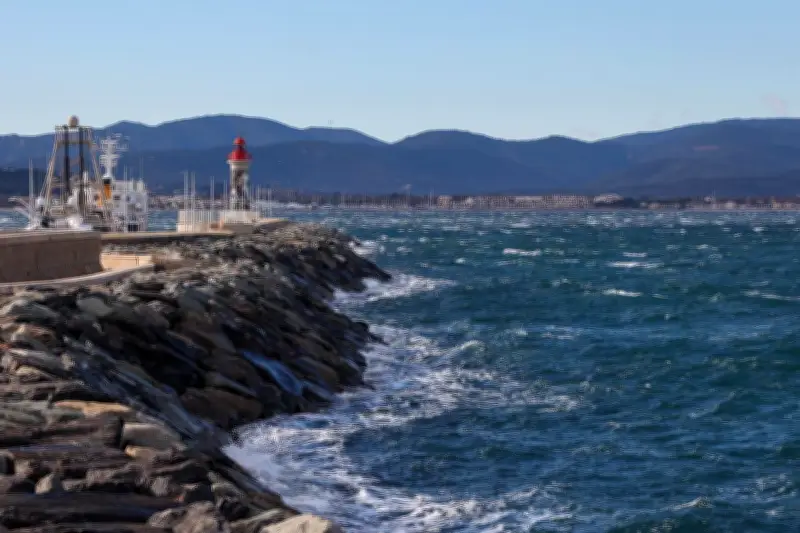 Vent jusqu'à 120 km/h ce week-end : impact dans le Var et les Alpes-Maritimes