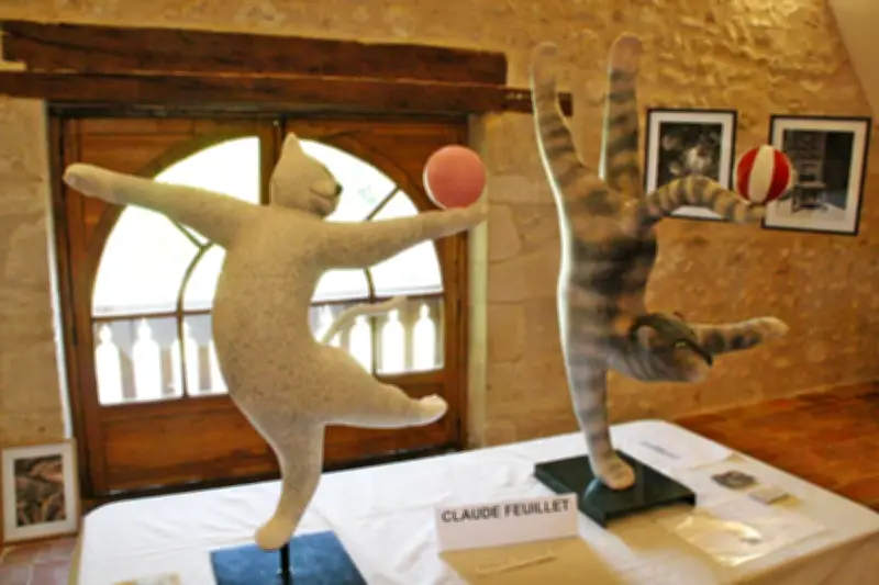 Vernissage réussi au château Blanc-Manoir pour l'exposition artistique locale