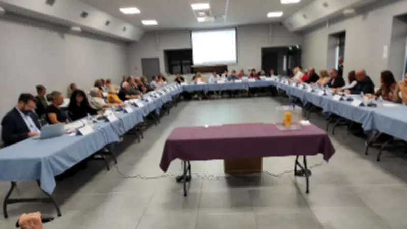 Vias : le conseil municipal désigne ses délégués et vote les comptes
