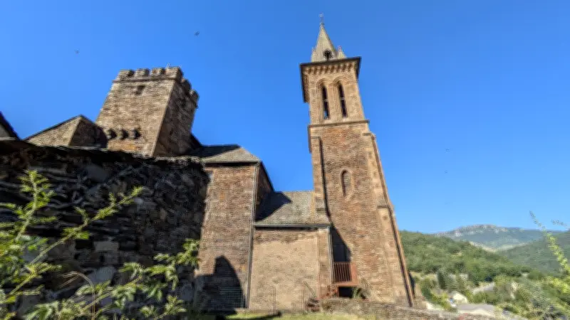 Visite de La Malène, concert et découverte de la collégiale de Bédouès en Lozère