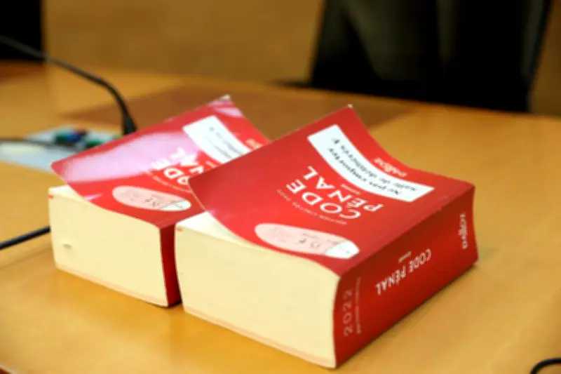 Vol de sex-toys à Valderoure : un règlement de compte amoureux au tribunal