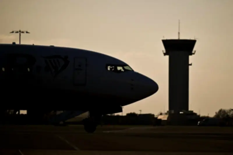 Vol Ryanair dérouté à Ostende : des passagers débarqués à 160 km de Charleroi