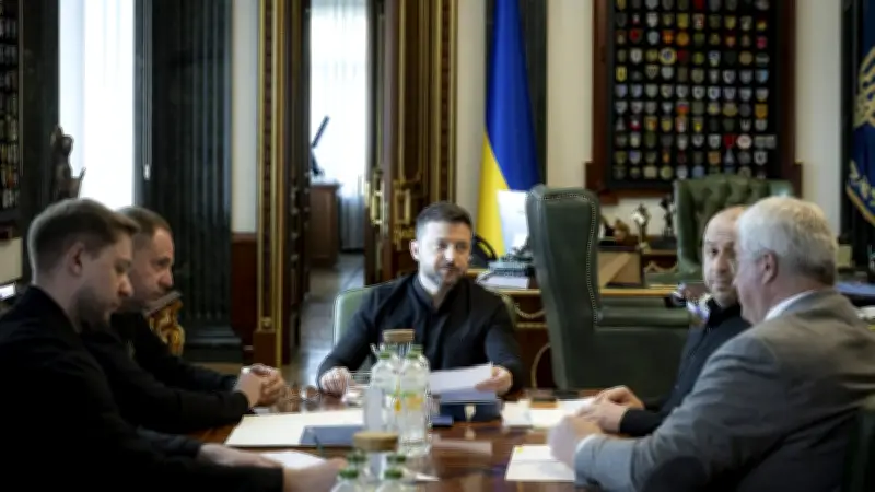 Zelensky accuse la Russie de gagner du temps après appel Trump-Poutine