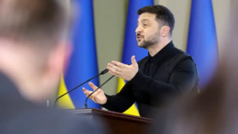 Zelensky dévoile un plan de paix américain en 20 points pour l'Ukraine