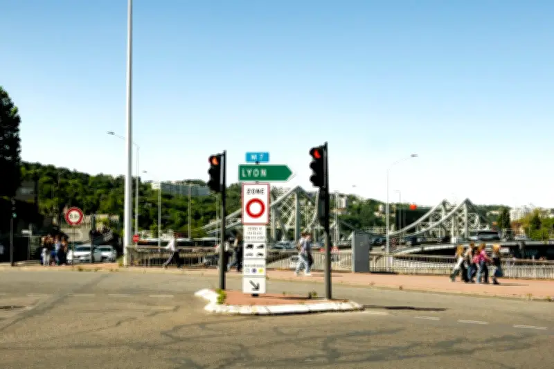 ZFE : comment les discours démagogues ont précipité l'abandon de la mesure