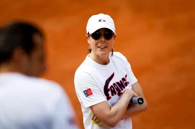 Alizé Cornet lance sa première campagne de capitaine des Bleues en Billie Jean King Cup