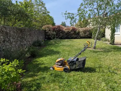 Atelier jardinage à Gradignan : paillage et culture en lasagne pour préserver la biodiversité