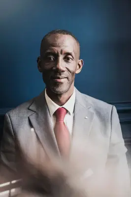 Bally Bagayoko, la voix du calme au cœur de Saint-Denis