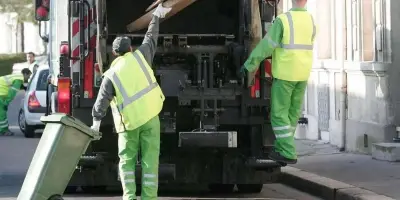 Collecte des déchets modifiée pour les jours fériés de mai à Bordeaux