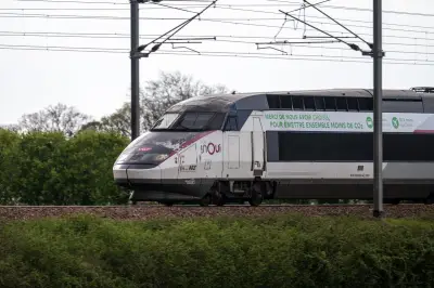 Collision mortelle entre un TGV et un poids lourd dans le Pas-de-Calais