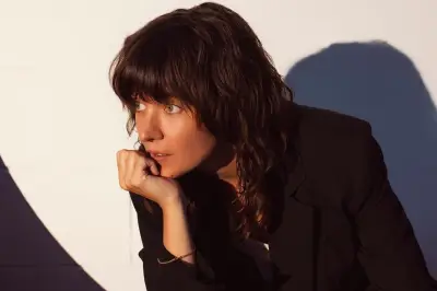 Courtney Barnett et James Blake : 10 albums incontournables à découvrir ce week-end