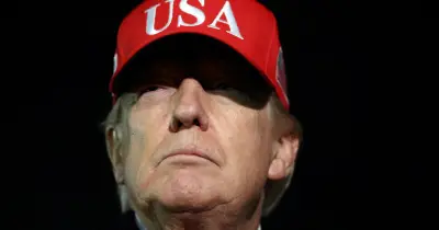 Donald Trump attaque violemment le pape Léon XIV sur la politique étrangère et la criminalité