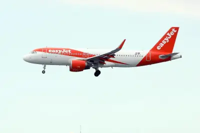 Frayeur à Orly : un avion remet les gaz après des tirs de mortiers près des pistes