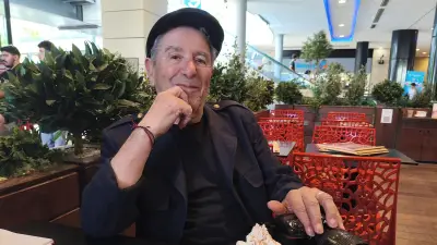 Gérard Sendra, 73 ans, photographe-poète du Faubourg émeut Béziers